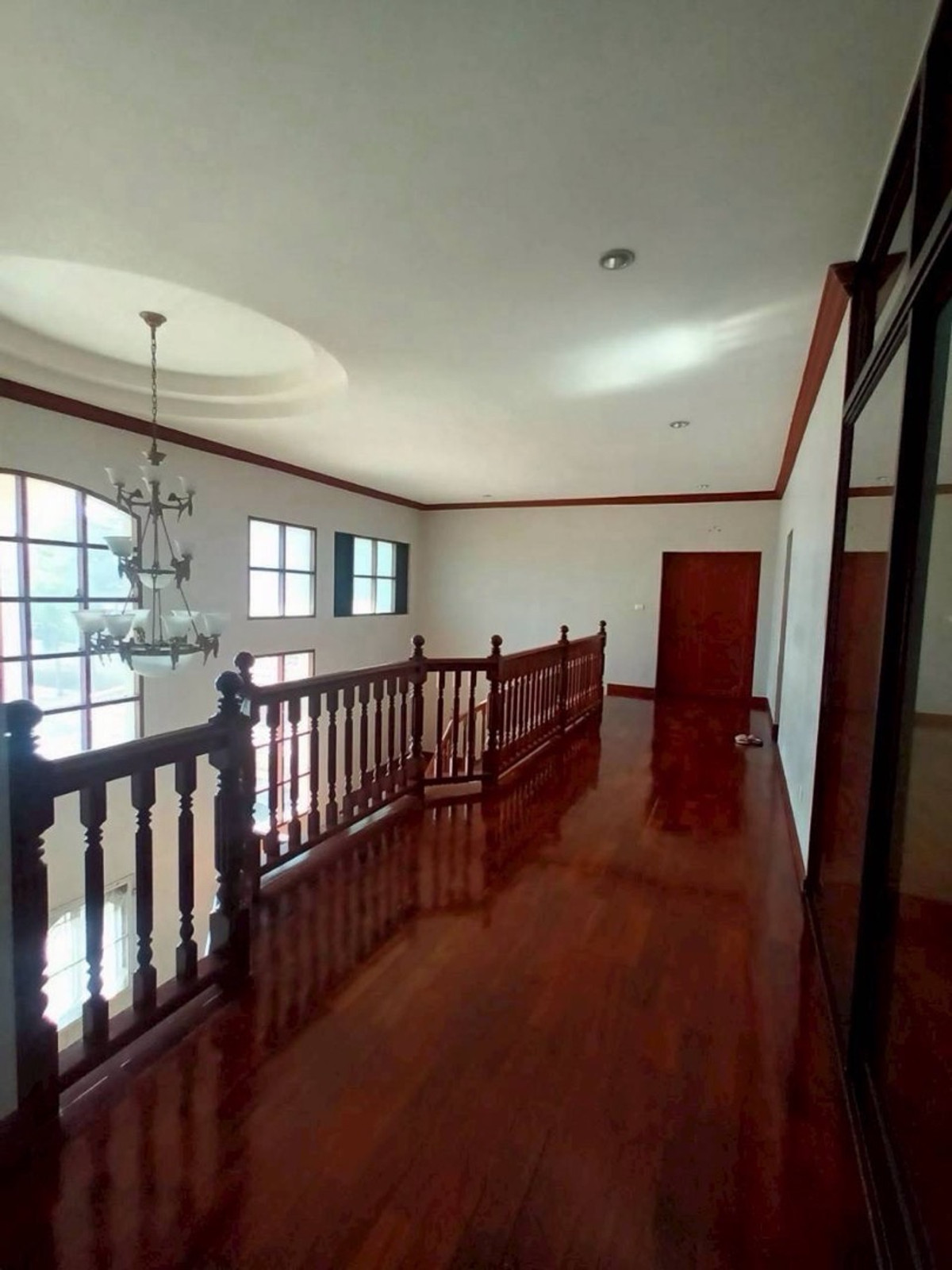 บ้านสมุทรปราการ สำโรง : เช่าและขายคฤหาสน์หลังใหญ่ติดริมน้ำ บางพลี เทพารักษ์ กม.13 ที่ดิน 2 ไร่ ใกล้สนามบินสุวรรณภูมิ