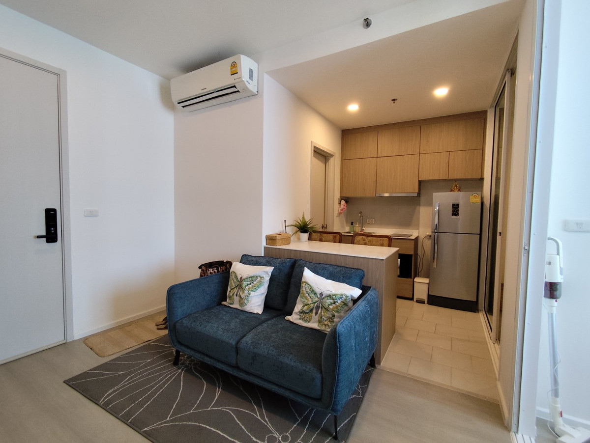 For RentCondoPinklao, Charansanitwong : *FOR RENT* De LAPIS Charan 81, near MRT Bang Phlat 30 m.