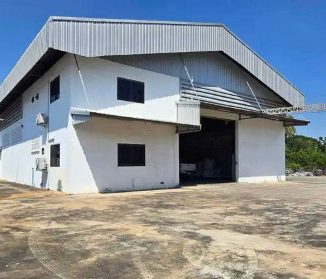 ให้เช่าโกดังฉะเชิงเทรา : ให้เช่า โกดัง คลังสินค้า​ ถ.สุวินทวงศ์ 500 ตรม 1 ไร่ ใกล้สนามบิน​สุวรรณภูมิ