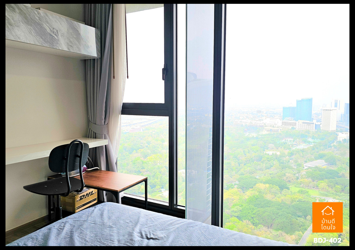 For SaleCondoSapankwai,Jatujak : Special discount on The Line Chatuchak-Mo Chit (33.59 sq m.), near Lat Phrao intersection, 5 minutes, next to BTS and MRT.