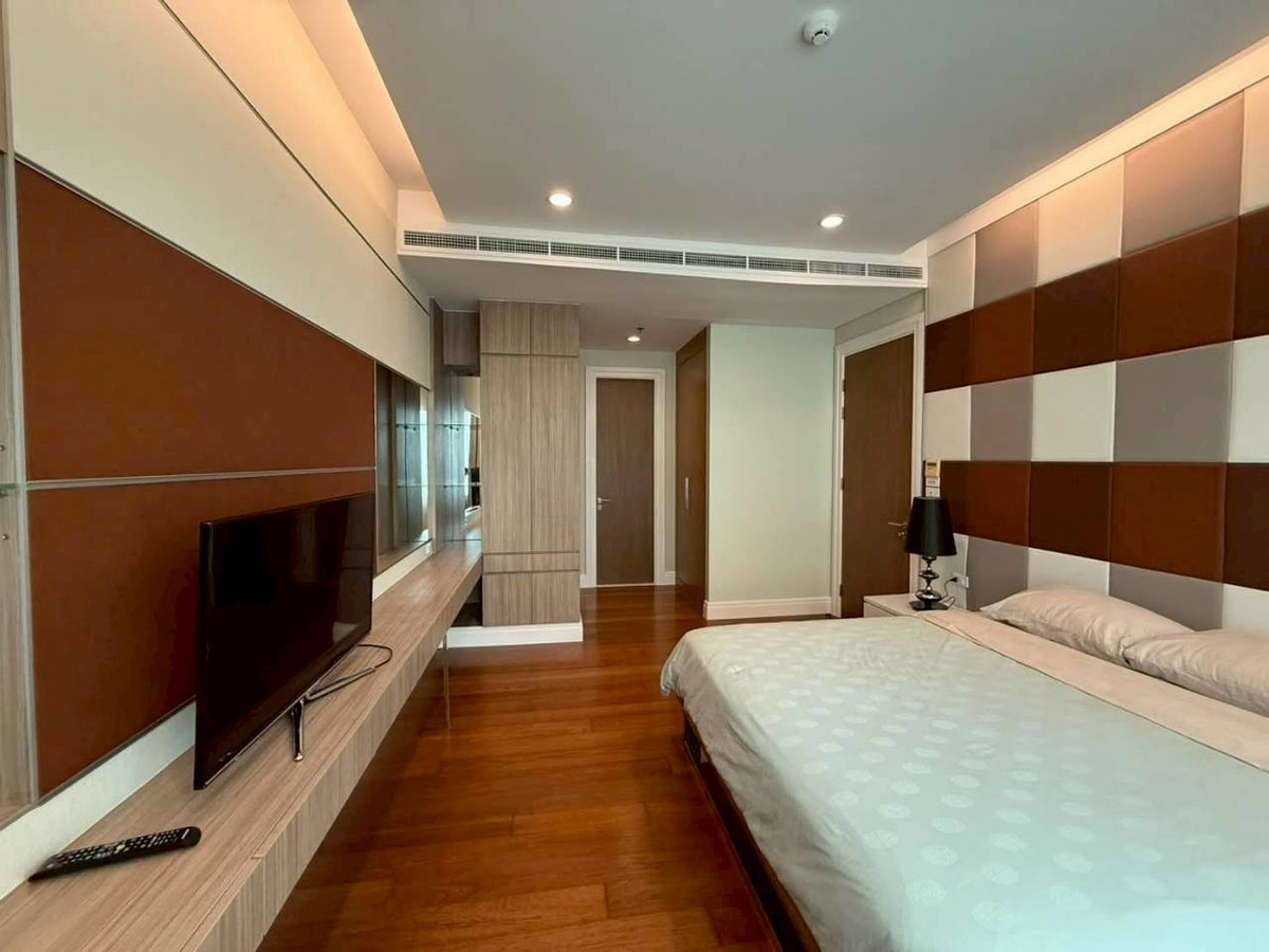 ให้เช่าคอนโดสุขุมวิท อโศก ทองหล่อ : ✅ BRG110 ✅ Line : @p2nproperty