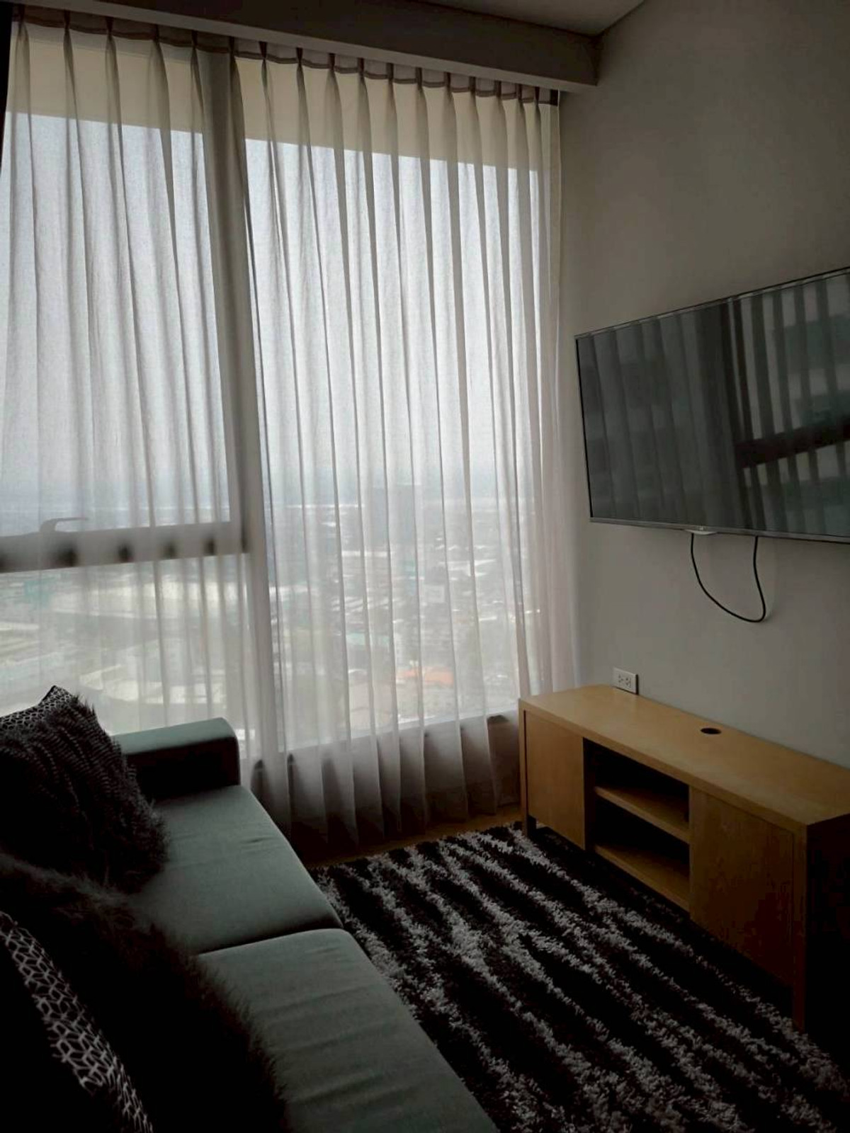 ให้เช่าคอนโดสุขุมวิท อโศก ทองหล่อ : ✅ TLP146 ✅ Line : @p2nproperty