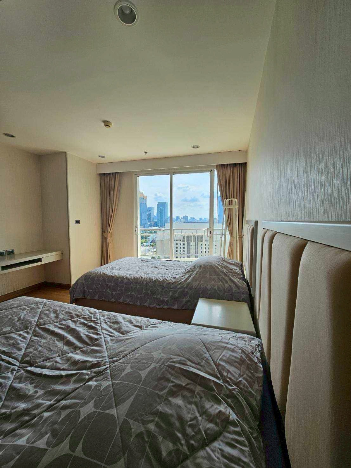 ให้เช่าคอนโดพระราม 9 เพชรบุรีตัดใหม่ RCA : ปล่อย เช่า ด่วน 3ห้องนอน 3ห้องน้ำ Supalai wellington 135ตารางเมตร (ห้องใหญ่)