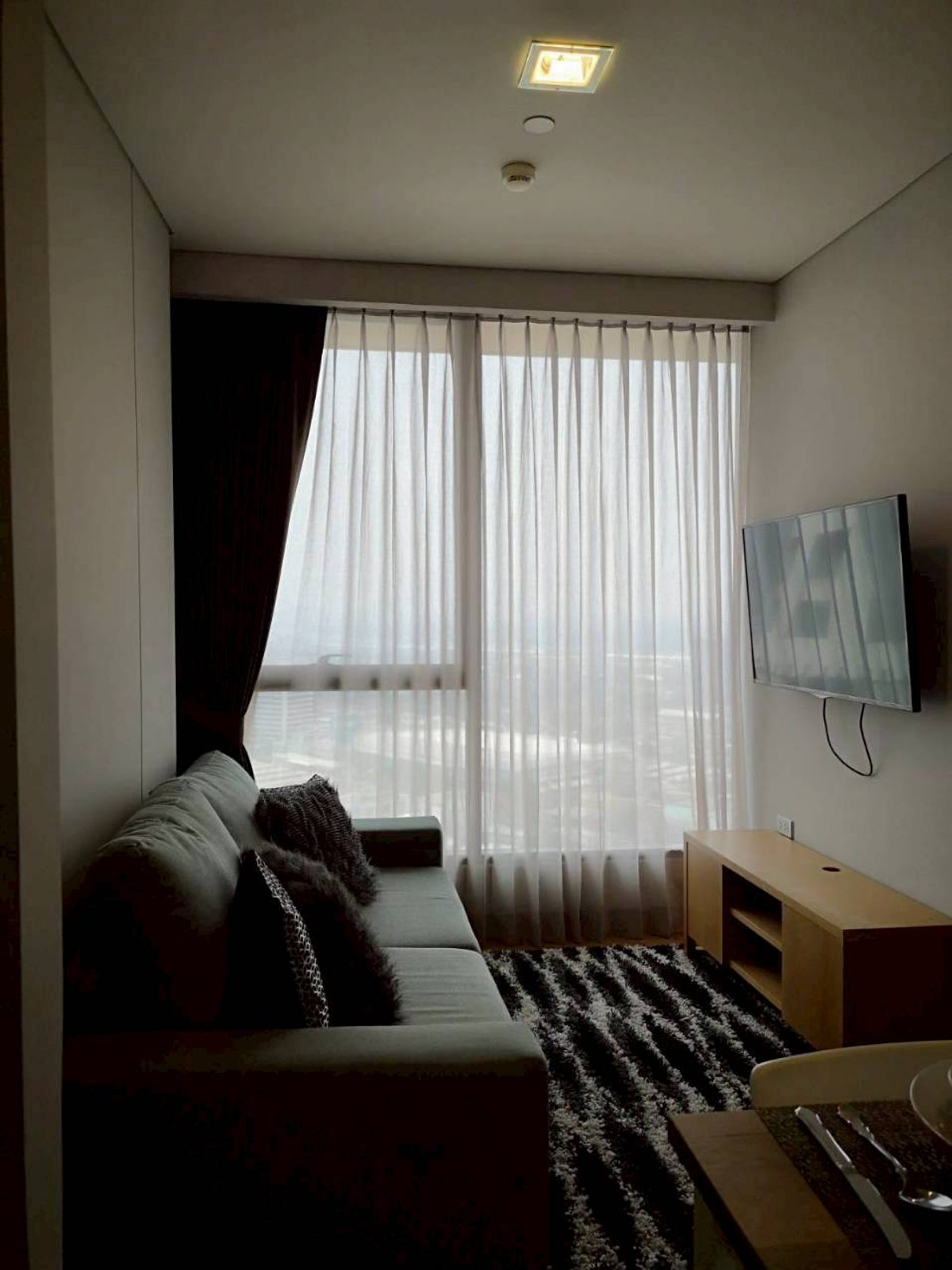 ให้เช่าคอนโดสุขุมวิท อโศก ทองหล่อ : ✅ TLP146 ✅ Line : @p2nproperty