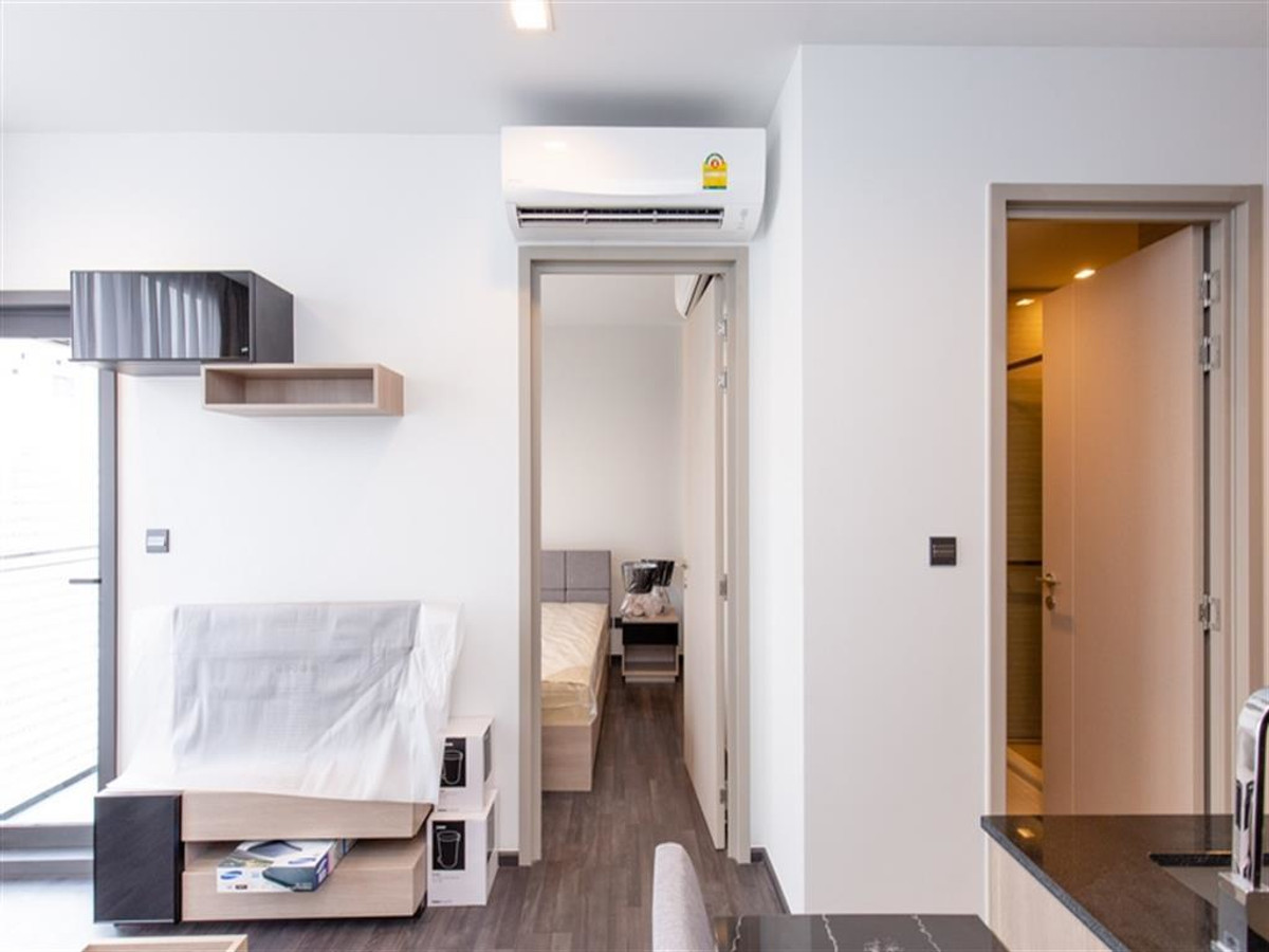 ให้เช่าคอนโดพระราม 9 เพชรบุรีตัดใหม่ RCA : ห้องสวย ทำเลดี แบบนี้ รีบจองก่อนหลุด! 💖 ใกล้รถไฟฟ้า MRT พระราม 9 เพียง 300 ม.📍