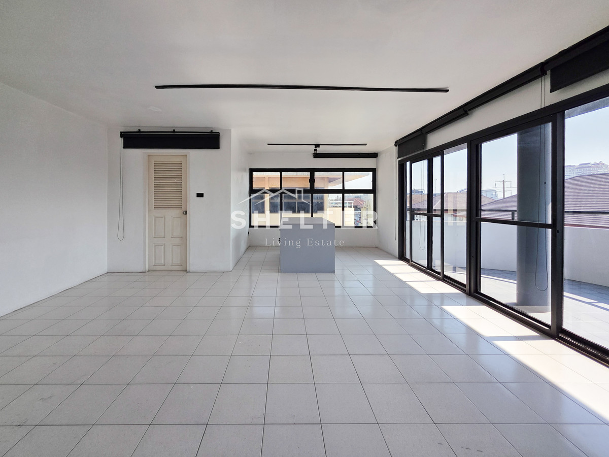 For RentShop HouseRamkhamhaeng, Hua Mak : 5-story commercial building, Town in Town, for rent, ready to move in ✨