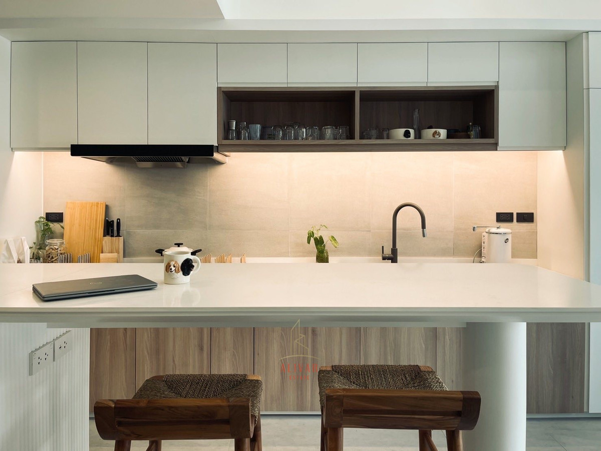 For RentTownhomePattanakan, Srinakarin : RH022326 Townhome for rent, 3.5 floors, corner unit at Shizen Phatthanakan 32, just 10 minutes from Thonglor.