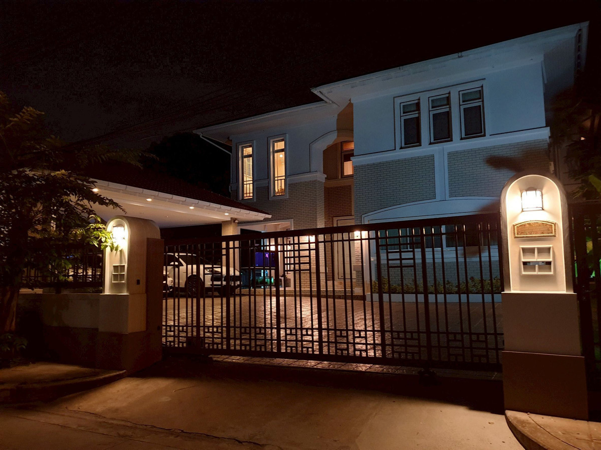 ให้เช่าบ้านสมุทรปราการ สำโรง : ✨ ที่สุดของการพักผ่อน บนพื้นที่กว่า 150 ตร.ว. | นันทวัน ศรีนครินทร์