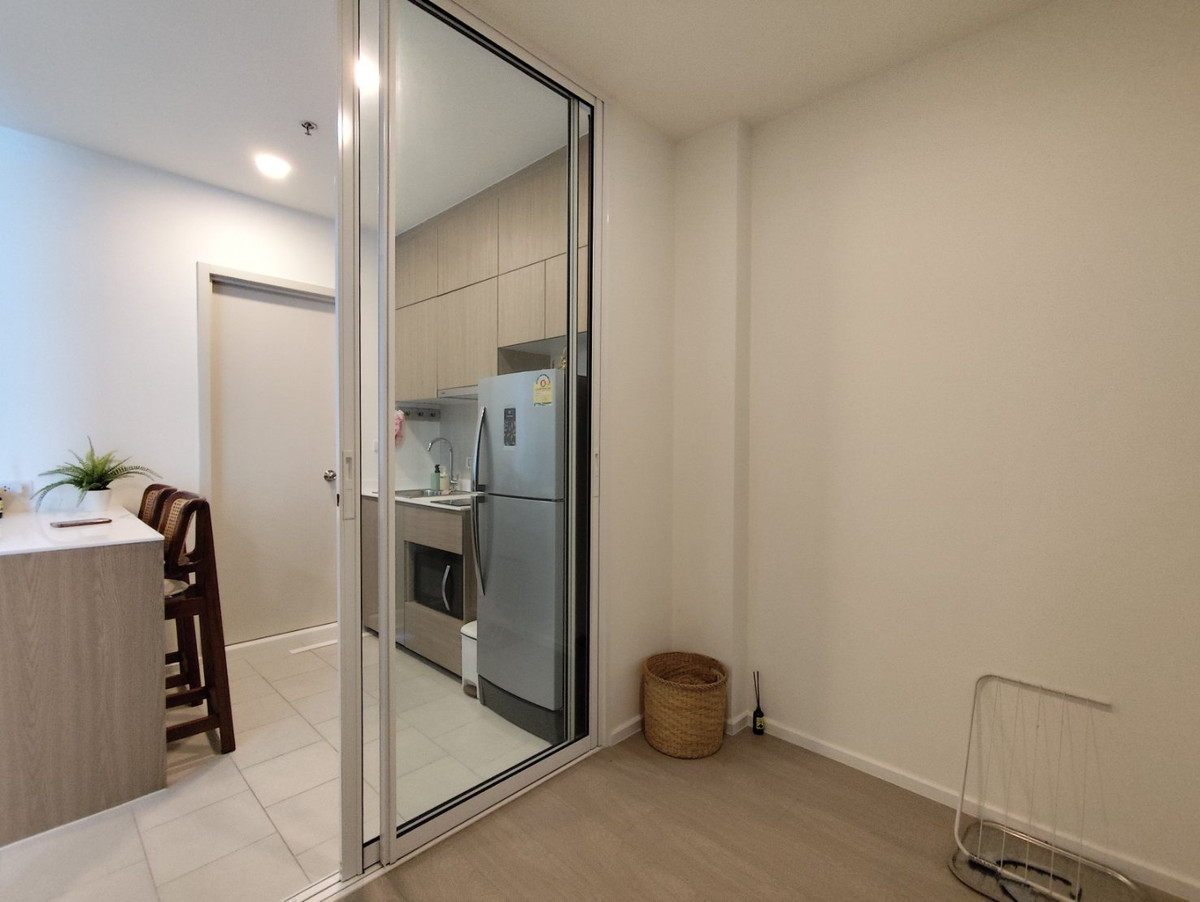 For RentCondoPinklao, Charansanitwong : *FOR RENT* De LAPIS Charan 81, near MRT Bang Phlat 30 m.