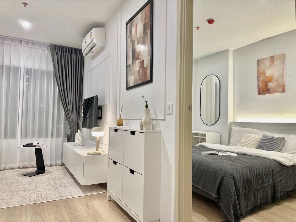 For RentCondoKhlongtoei, Kluaynamthai : 🔥For Rent Now🔥 Life Rama 4 - Asoke. Beautifully decorated unit, very comfortable and inviting. Fully furnished and ready to move in. Close to MRT Queen Sirikit National Convention Centre. Excellent common areas with 5 floors of facilities.