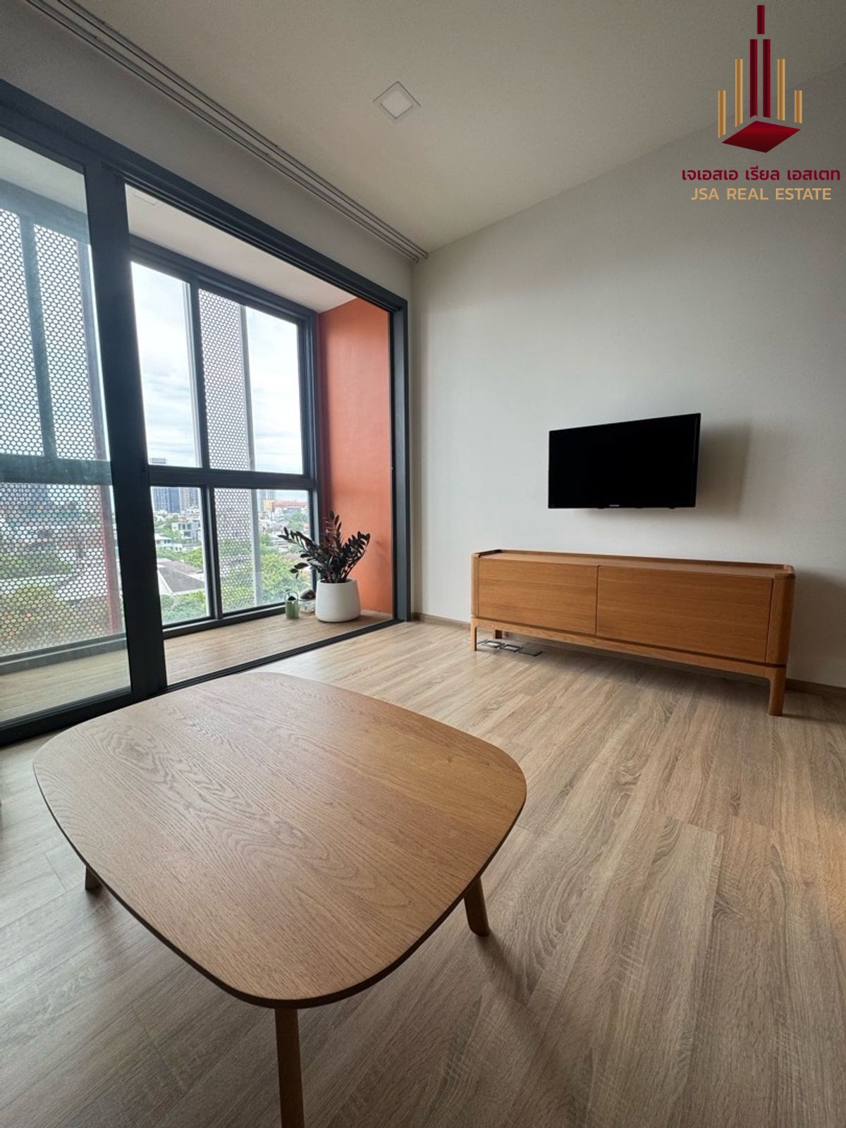 ขายคอนโดสุขุมวิท อโศก ทองหล่อ : ✨ For Sale: Taka Haus Condo ✨ 💰 Only 6,450,000 THB