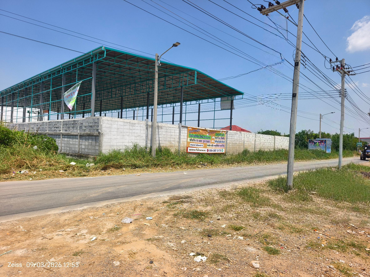 ขายโชว์รูมปทุมธานี รังสิต ธรรมศาสตร์ : ไม่ต้องเช่า!!! โกดัง แปลงใหญ่ 1000 ตรม. (แบ่งขาย) หน้าร้าน Show Room ติดถนน  ตรงข้ามตลาดบึงบัว  ซีเจมอร์ - รังสิต คลอง4 คลองหลวง