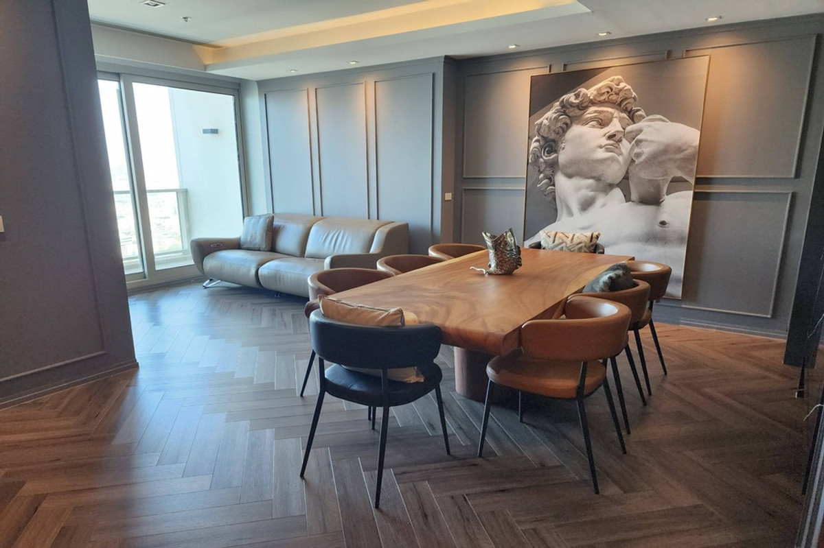 For RentCondoWongwianyai, Charoennakor : 🔥 For Rent !! River view, prime area, high floor 42++ !! 🔥 Code C20230109499.........The River, 2 bedroom, 2 bathroom, furnished, ready to move in📣📣