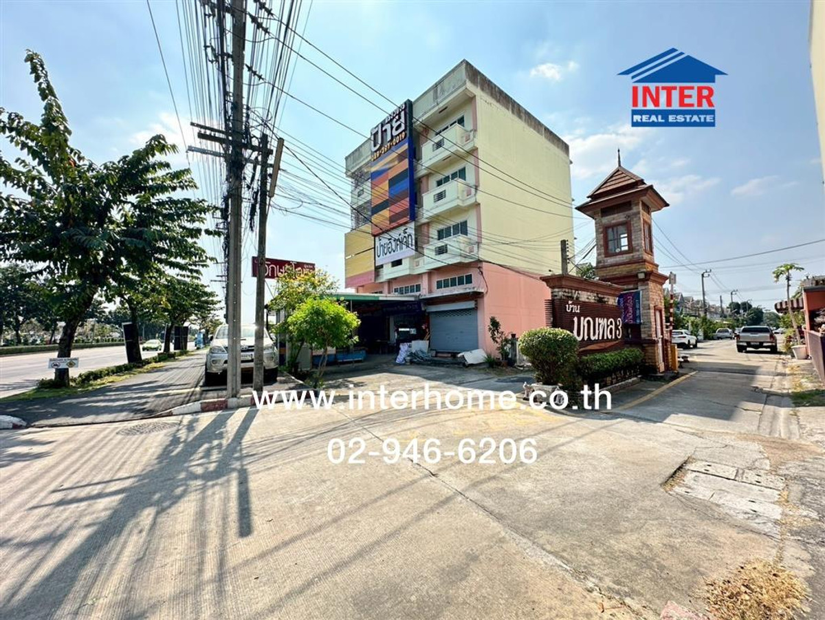 For SaleShop HousePhutthamonthon, Salaya : Commercial building, 4 floors, 19.7 sq m, Monthon 3 Village. Near HomePro Phetkasem, Phutthamonthon 3 Road, Borommaratchachonnani Road, Phetkasem Road, Nong Khaem District, Bangkok