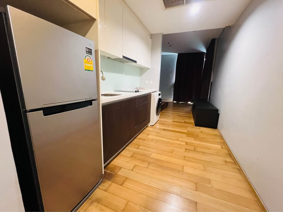 For SaleCondoSathorn, Narathiwat : The breeze Narathiwas / 1 Bedroom (FOR SALE), The Breeze Narathiwat - Chong Nonsi / 1 bedroom (for sale) LD042