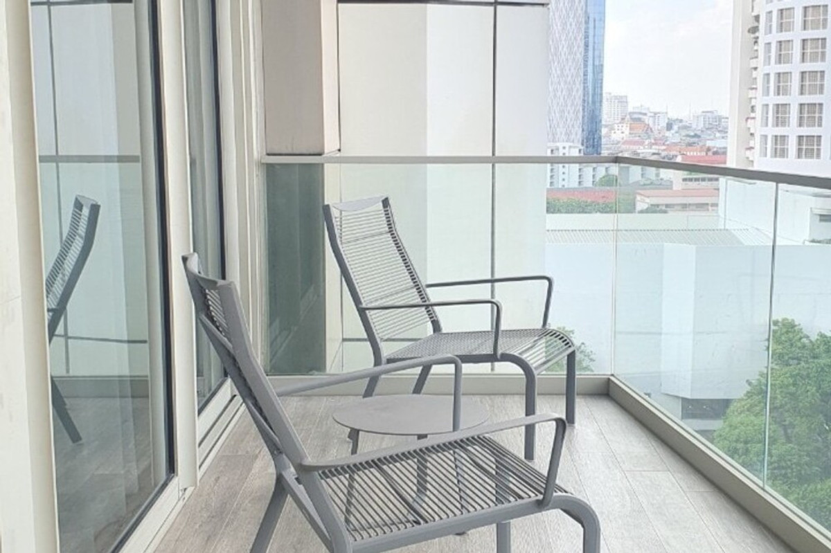 For RentCondoWongwianyai, Charoennakor : 🔥 For Rent !! Chao Phraya River view !! 🔥 Code C20250900070.........Magnolias Waterfront Residences Iconsiam, 2 bedroom, 2 bathroom, furnished, ready to move in📣📣