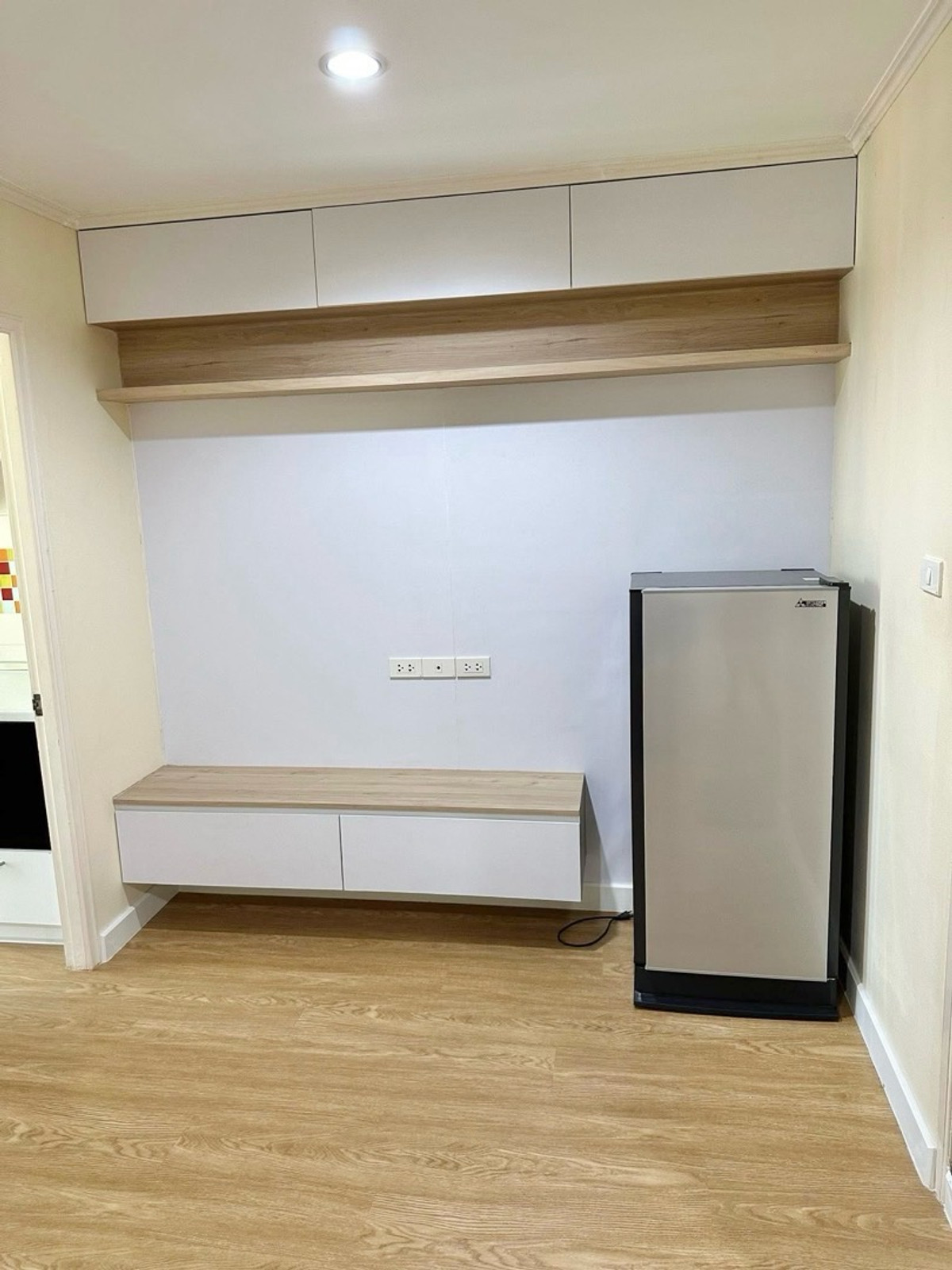 ให้เช่าคอนโดนวมินทร์ รามอินทรา : 📍 โครงการ : ลุมพินี วิลล์ รามอินทรา - หลักสี่
🚝 ใกล้ : MRT สายสีชมพู สถานีรามอินทรา 3 🩷
💵 ราคาเช่า : 9,200 บาท / เดือน