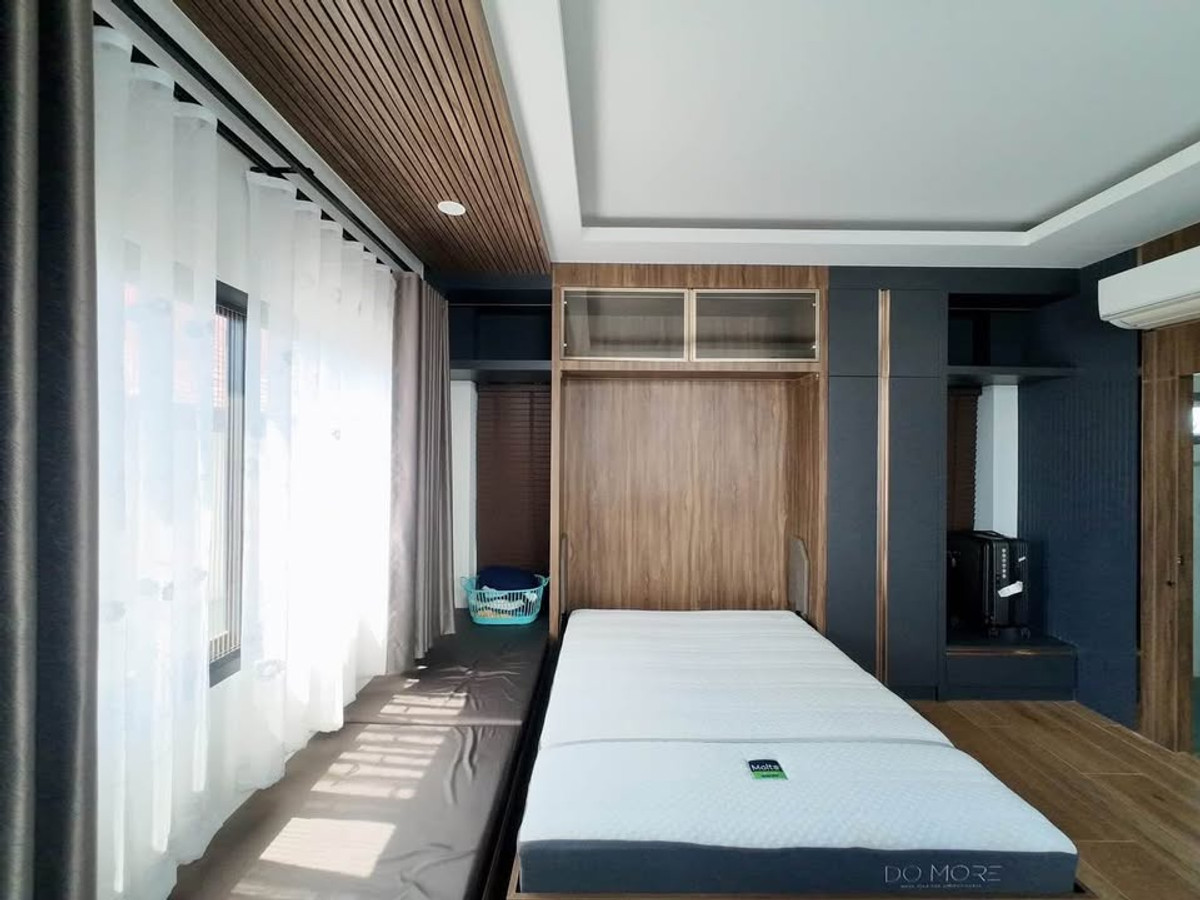 For SaleHouseSapankwai,Jatujak : Single house Inthamara 28 / 5 bedrooms (for sale), Single house Inthamara 28 / 5 Bedrooms (FOR SALE) TPM323