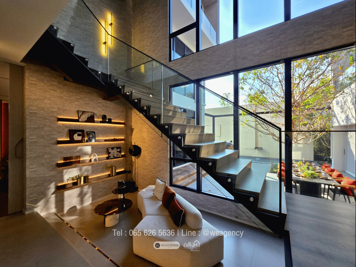 For SaleHouseLadkrabang, Suwannaphum Airport : 💎 VIVE New Krungthep Kreetha | 3-Storey Luxury Home, 716 sq.m., with Private Glass House Starting from THB 68 Mb. 📞 065-626-5636 (Kie)