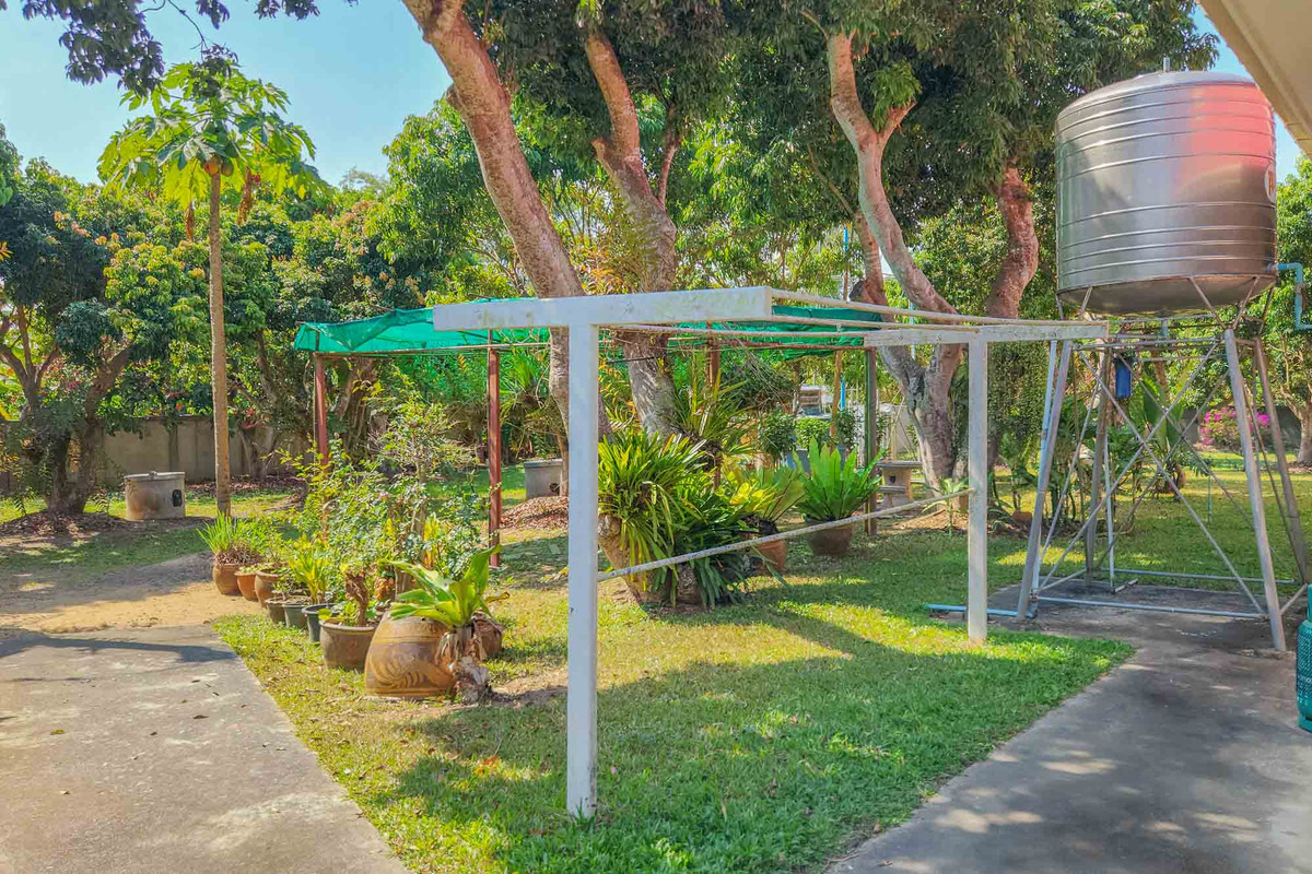 ขายบ้านเชียงใหม่ : บ้านพักส่วนตัววิวภูเขา พร้อมสวนลำไย 84 ต้น ใกล้สนามกอล์ฟ, เชียงใหม่