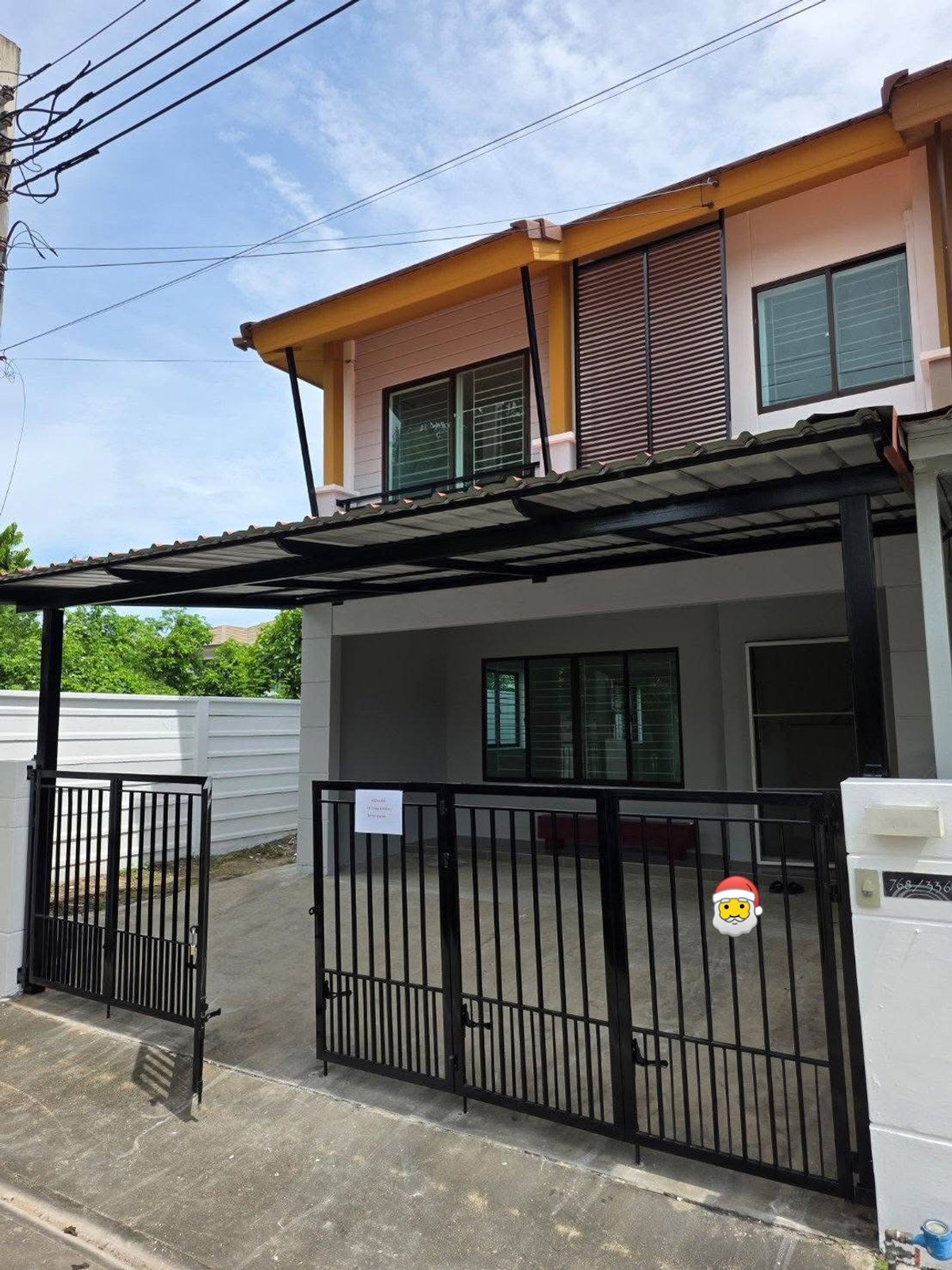 For RentTownhomePattanakan, Srinakarin : ✨🏡 Corner townhome for rent | Pruksa Ville 73 Bali, 3 bedrooms, 2 bathrooms, Soi Phatthanakan 38, ready to move in, fully furnished, pets allowed 🐶💚/🌍 Welcome foreigners 💰 Rent only 29,000 baht / month.