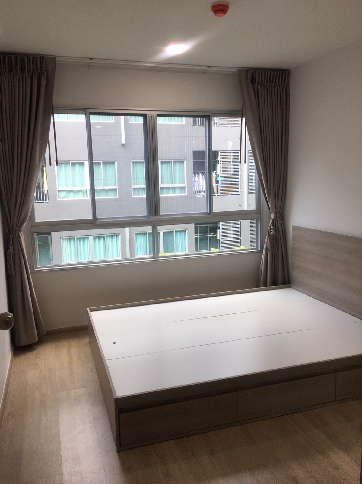 ให้เช่าคอนโดเกษตรศาสตร์ รัชโยธิน : SVR-593 ให้เช่าคอนโอเอลลิโอเดลมอส พหลโยธิน 34 ขนาด 35 ตรม. 2 ห้องนอน 1 ห้องน้ำ ตึก B ชั้น 6 BTSเสนานิคม