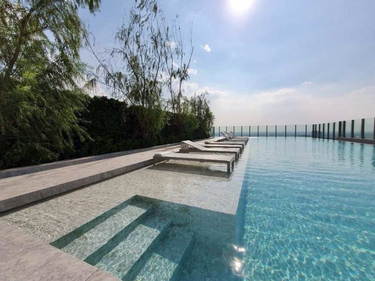 For RentCondoBang Sue, Wong Sawang, Tao Pun : 16,000 baht / month