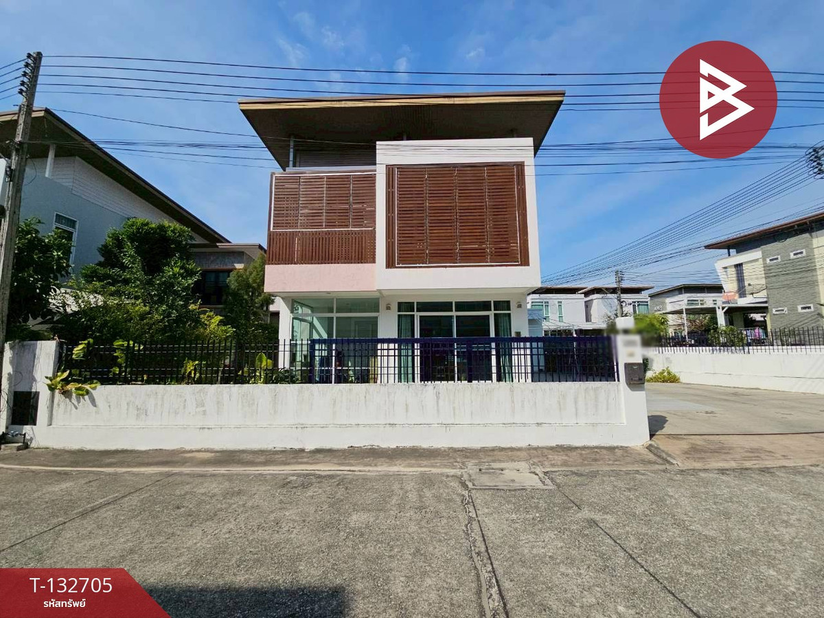 HousePattaya, Bangsaen, Chonburi : Single house for sale/rent The Pine Sriracha Village, Chonburi