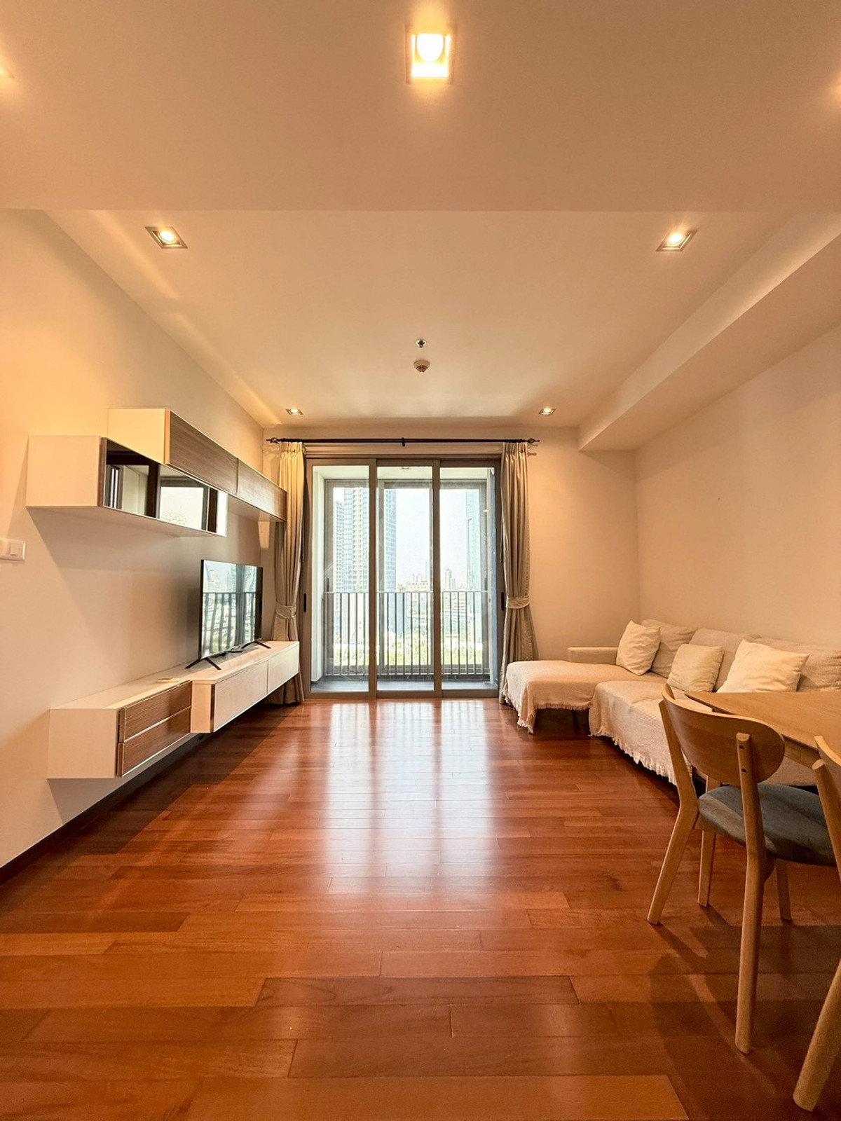 For RentCondoSukhumvit, Asoke, Thonglor : Ashton Morph 38