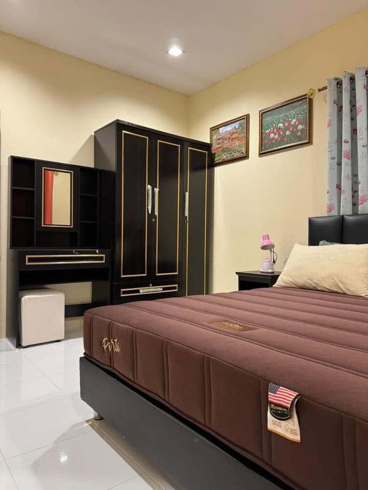 ให้เช่าบ้านพัทยา บางแสน ชลบุรี สัตหีบ : หมู่บ้าน รัตนากรวิลเลจ 17 / 2 ห้องนอน (เช่า), Ratanakorn Village 17 / 2 Bedrooms (FOR RENT) BEWN068