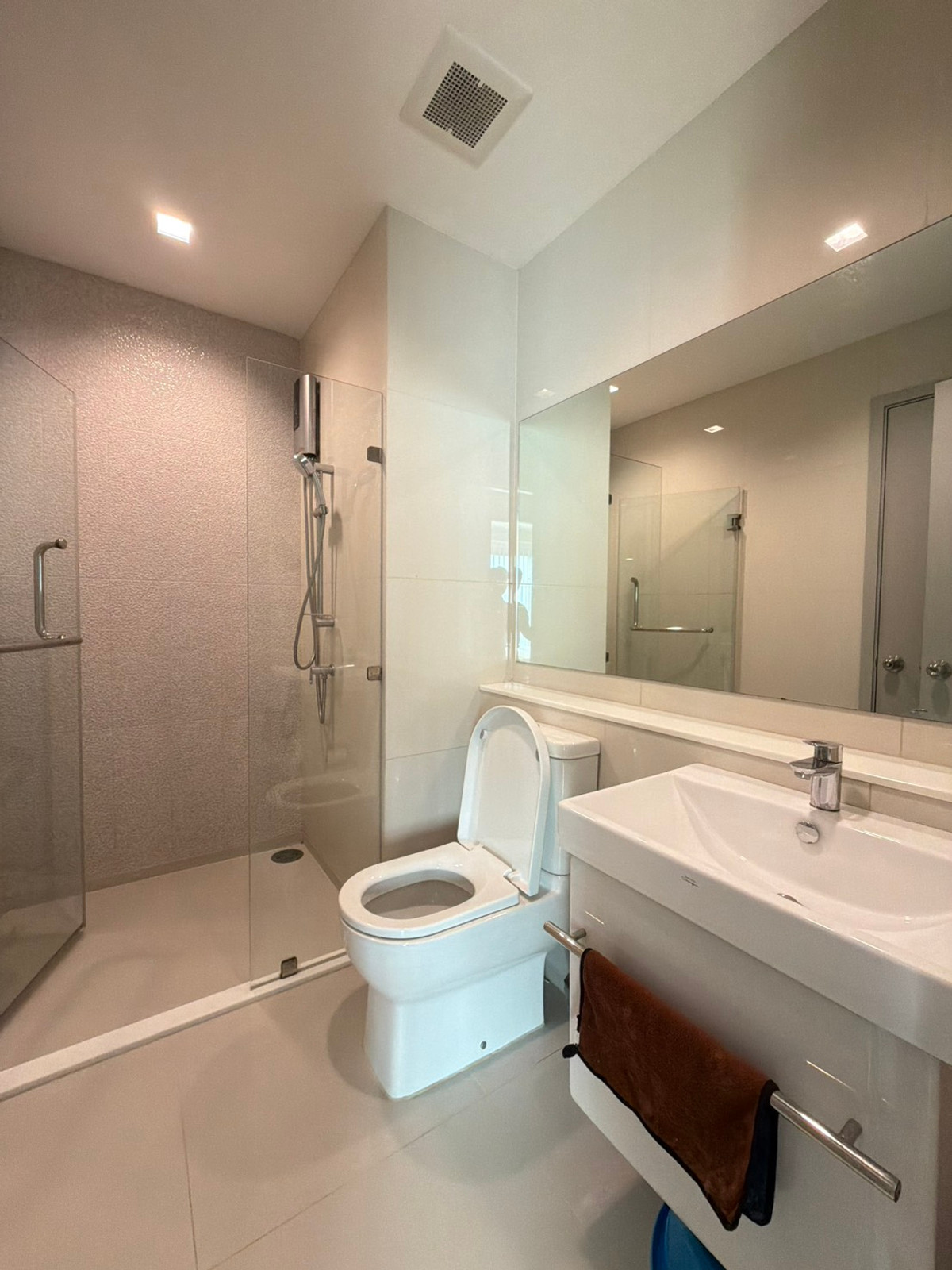 For RentCondoOnnut, Udomsuk : ⚜️ Best price 2 bedrooms for rent at Life sukhumvit 62 close to BTS Bangchak ⚜️