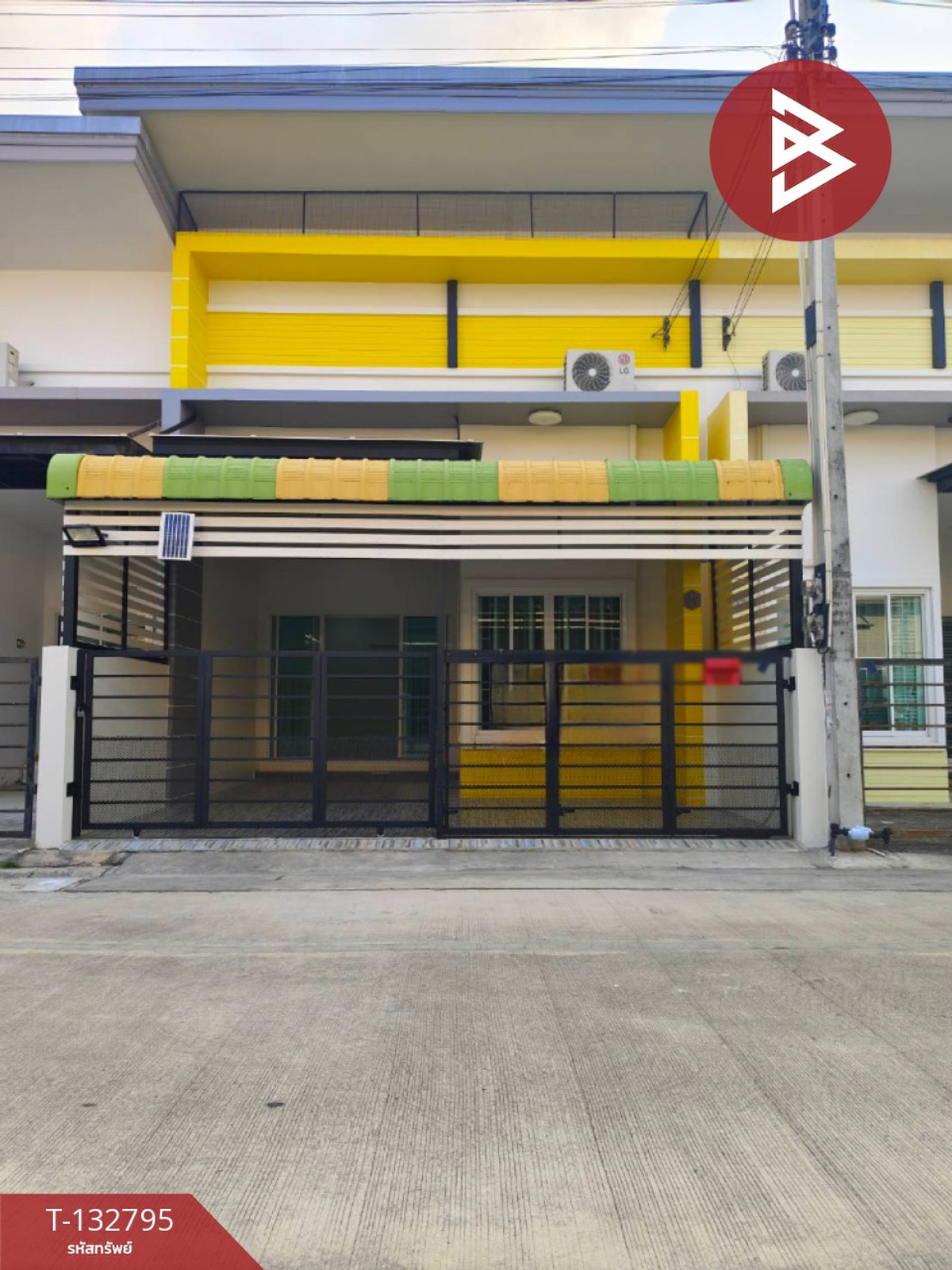 ขายทาวน์โฮมระยอง :  ขายทาวน์โฮม 2 ชั้น เนื้อที่ 20.6 ตร.วา เนินพระ ระยอง