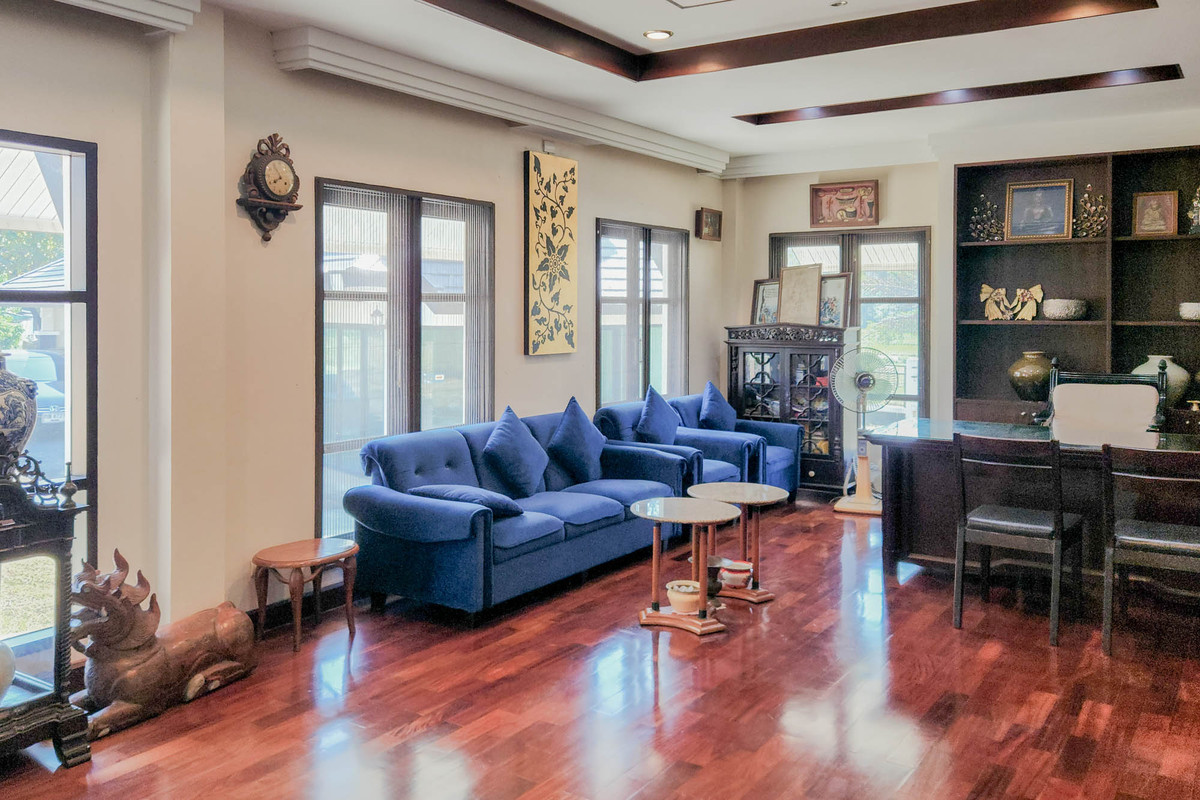 ขายบ้านเชียงใหม่ : บ้านสวนส่วนตัวหลังใหญ่ พร้อมสระว่ายน้ำ บรรยากาศเงียบสงบ