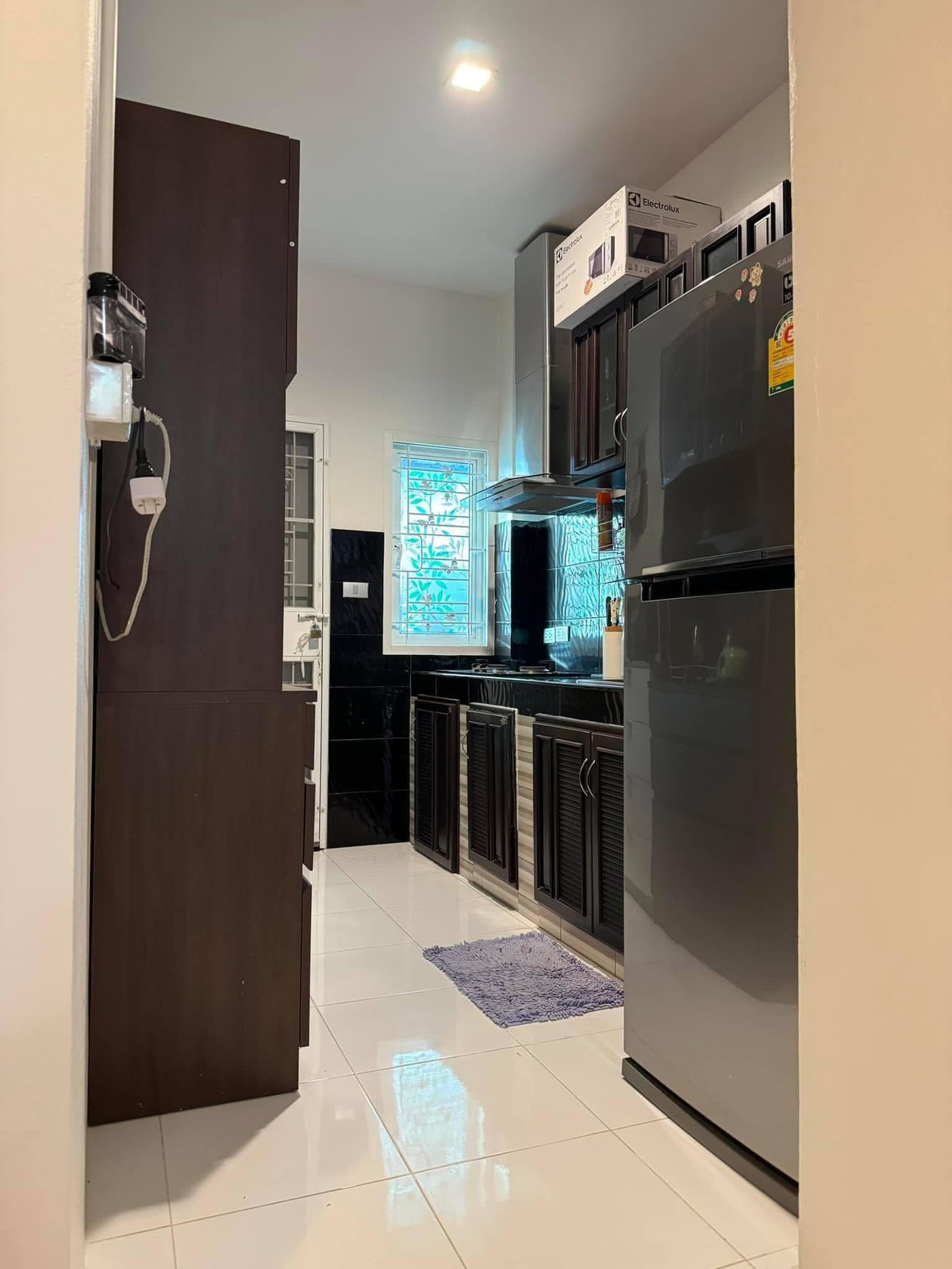 ให้เช่าบ้านพัทยา บางแสน ชลบุรี สัตหีบ : หมู่บ้าน รัตนากรวิลเลจ 17 / 2 ห้องนอน (เช่า), Ratanakorn Village 17 / 2 Bedrooms (FOR RENT) BEWN068