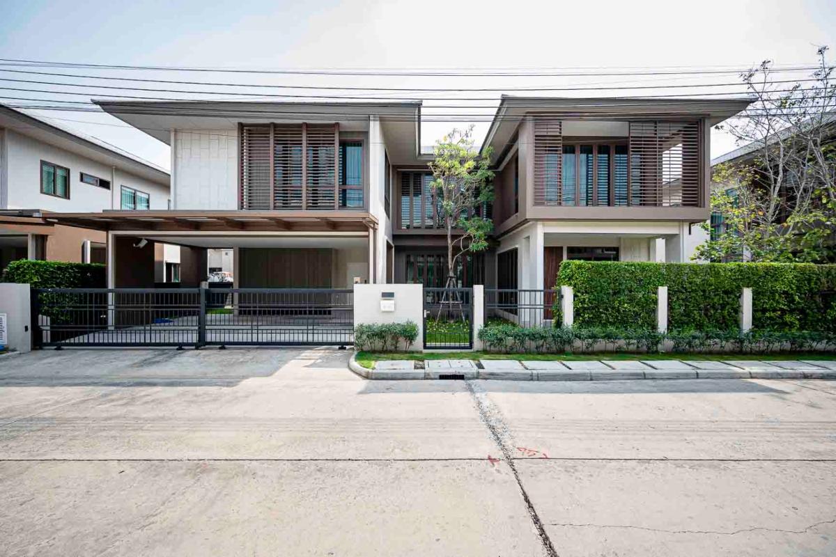 For SaleHousePattanakan, Srinakarin : 🔥Urgent Sale+🔥 Burasiri Bangkok Kreetha, near Brighton College International School.