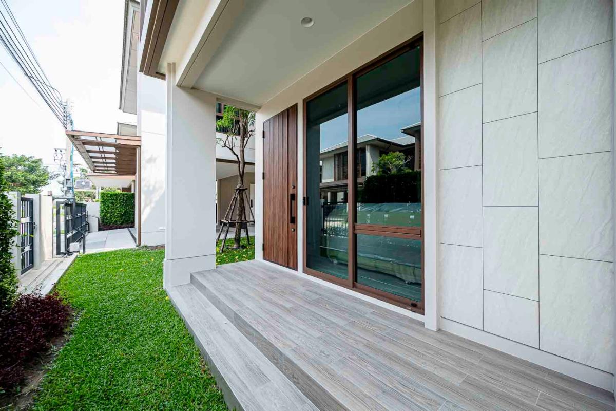 ขายบ้านพัฒนาการ ศรีนครินทร์ : 🔥ขายด่วน+🔥บุราสิริ กรุงเทพกรีฑา ใกล้ รร.นานาชาติ ไบรท์ตัน คอลเลจ