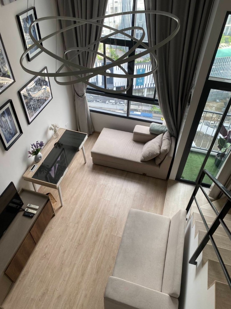 For RentCondoRama9, Petchburi, RCA : 🔥For Rent Now🔥 Ideo New Rama 9. High ceilings, spacious, beautiful view, fully furnished, ready to move in. Near MRT Rama 9.