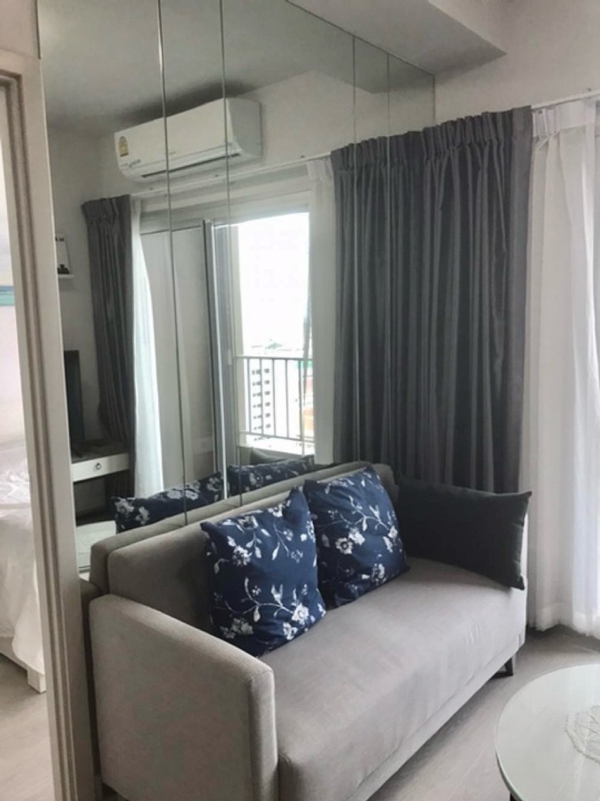 For RentCondoBang Sue, Wong Sawang, Tao Pun : 16,000 baht / month