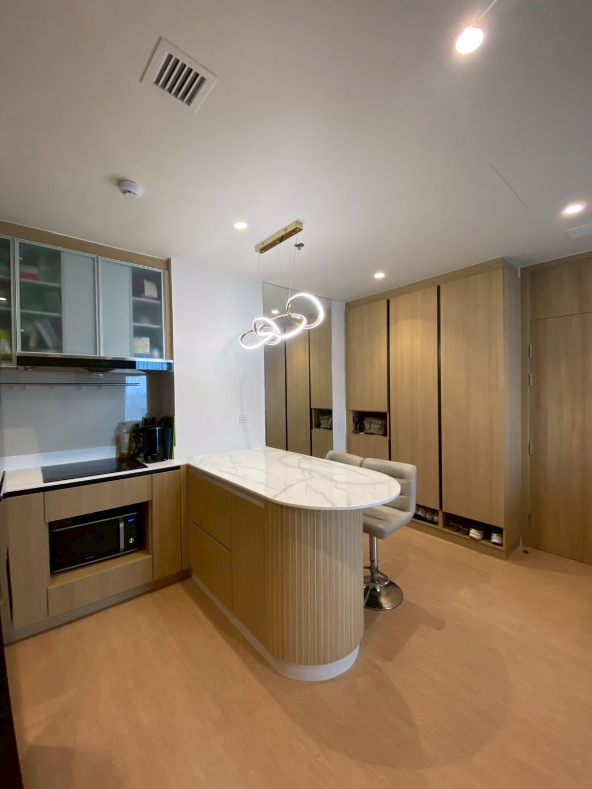 For SaleCondoLadprao, Central Ladprao : Urgent Sale 🔥 MARU LADPRAO 15 🔥 Pet Friendly 2 Bedroom Apartment, Fully Furnished and Equipped with Appliances.