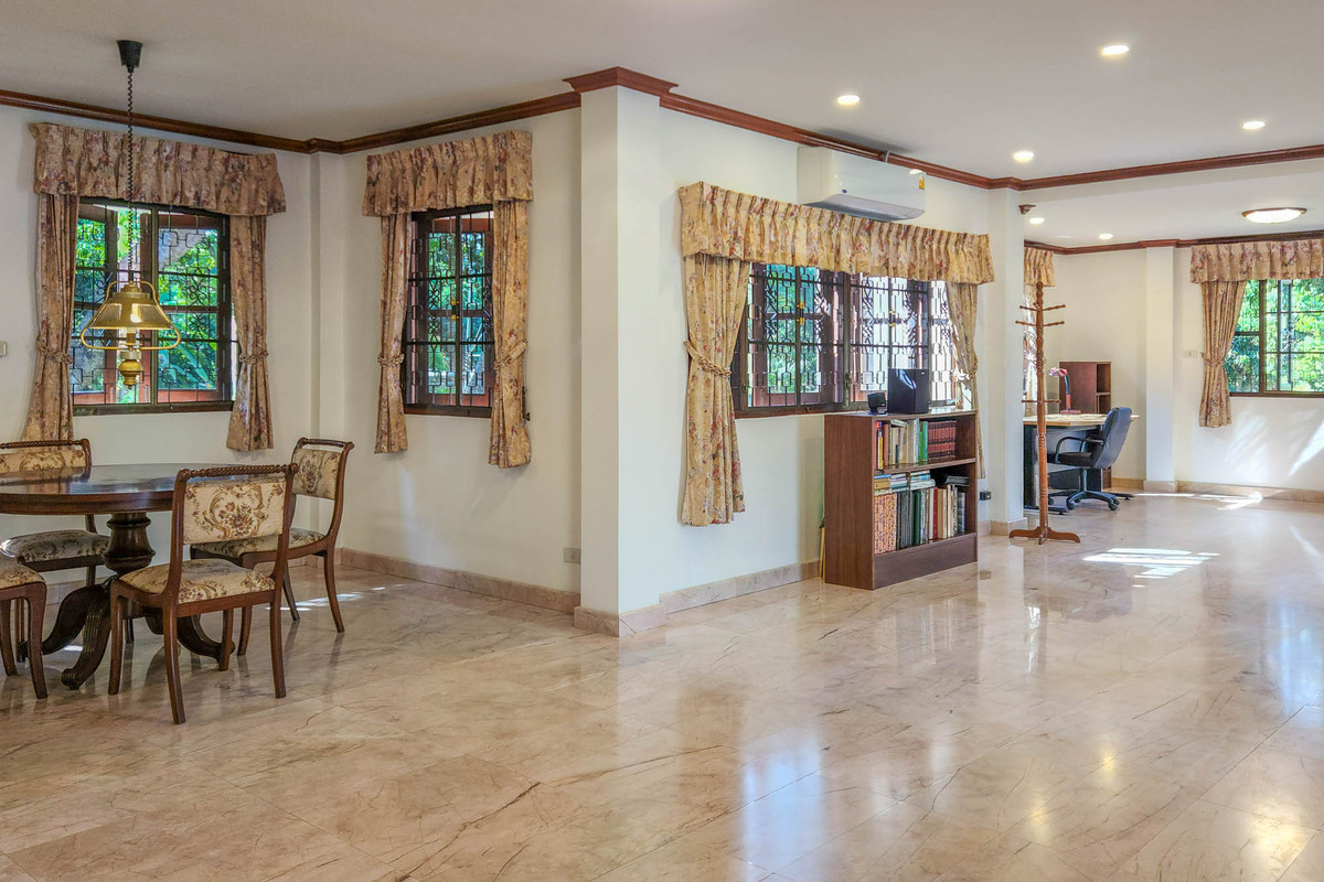 ขายบ้านเชียงใหม่ : บ้านพักส่วนตัววิวภูเขา พร้อมสวนลำไย 84 ต้น ใกล้สนามกอล์ฟ, เชียงใหม่