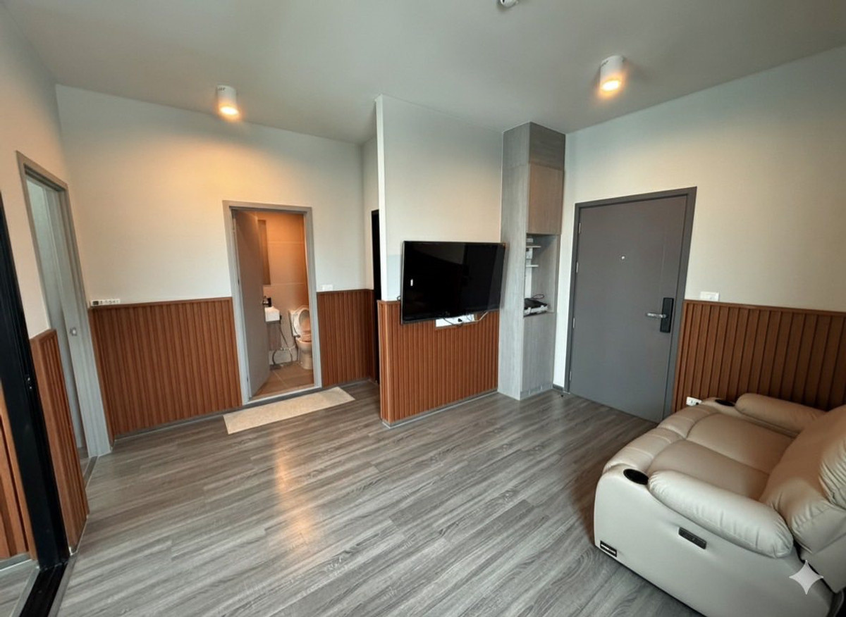 For RentCondoSeri Thai, Ramkhamhaeng Nida : Ideo Ramkhamhaeng – Lamsali Station | 50 m. MRT Lamsali Intersection 🛏 2 bedrooms | 42 sq m. | 12th floor | View in front of the project