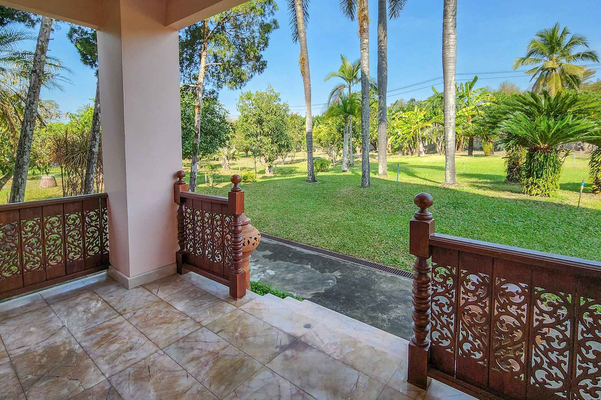 ขายบ้านเชียงใหม่ : บ้านพักส่วนตัววิวภูเขา พร้อมสวนลำไย 84 ต้น ใกล้สนามกอล์ฟ, เชียงใหม่