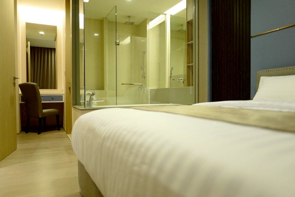 For SaleCondoSukhumvit, Asoke, Thonglor : ✨ GT15787 | Condo The Esse Asoke, convenient travel, close to the BTS, has a shuttle, beautiful room, ready for sale!!