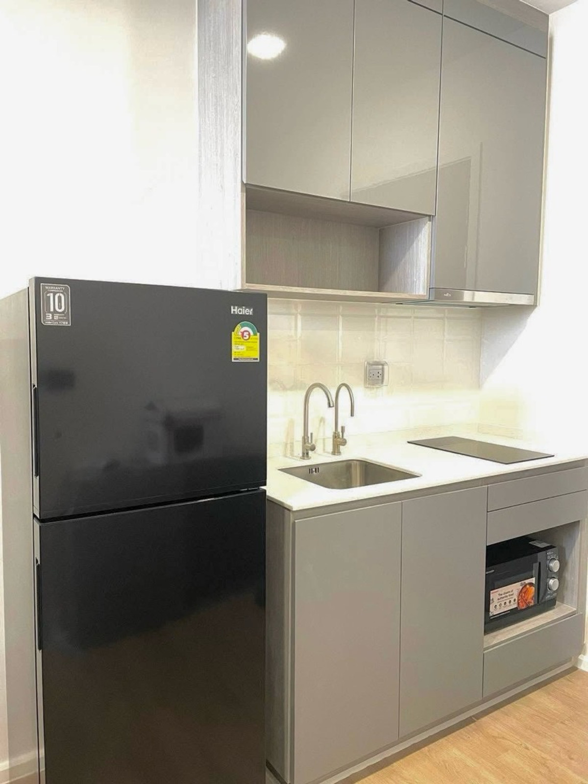 For RentCondoRamkhamhaeng, Hua Mak : :15,000 baht / month