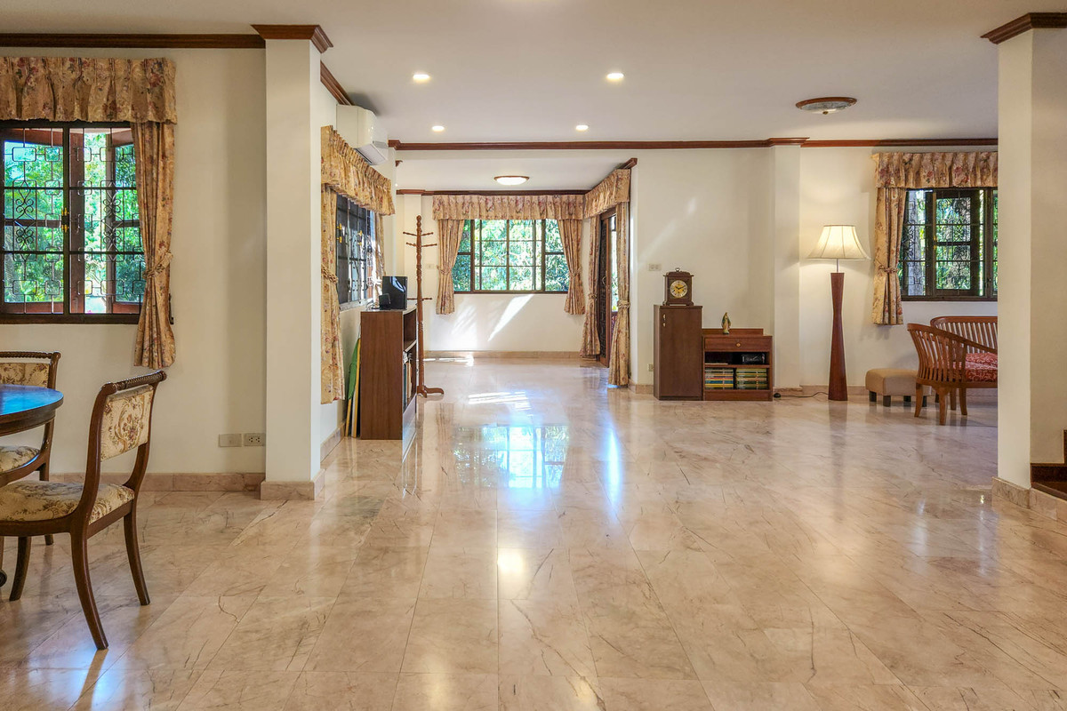 ขายบ้านเชียงใหม่ : บ้านพักส่วนตัววิวภูเขา พร้อมสวนลำไย 84 ต้น ใกล้สนามกอล์ฟ, เชียงใหม่