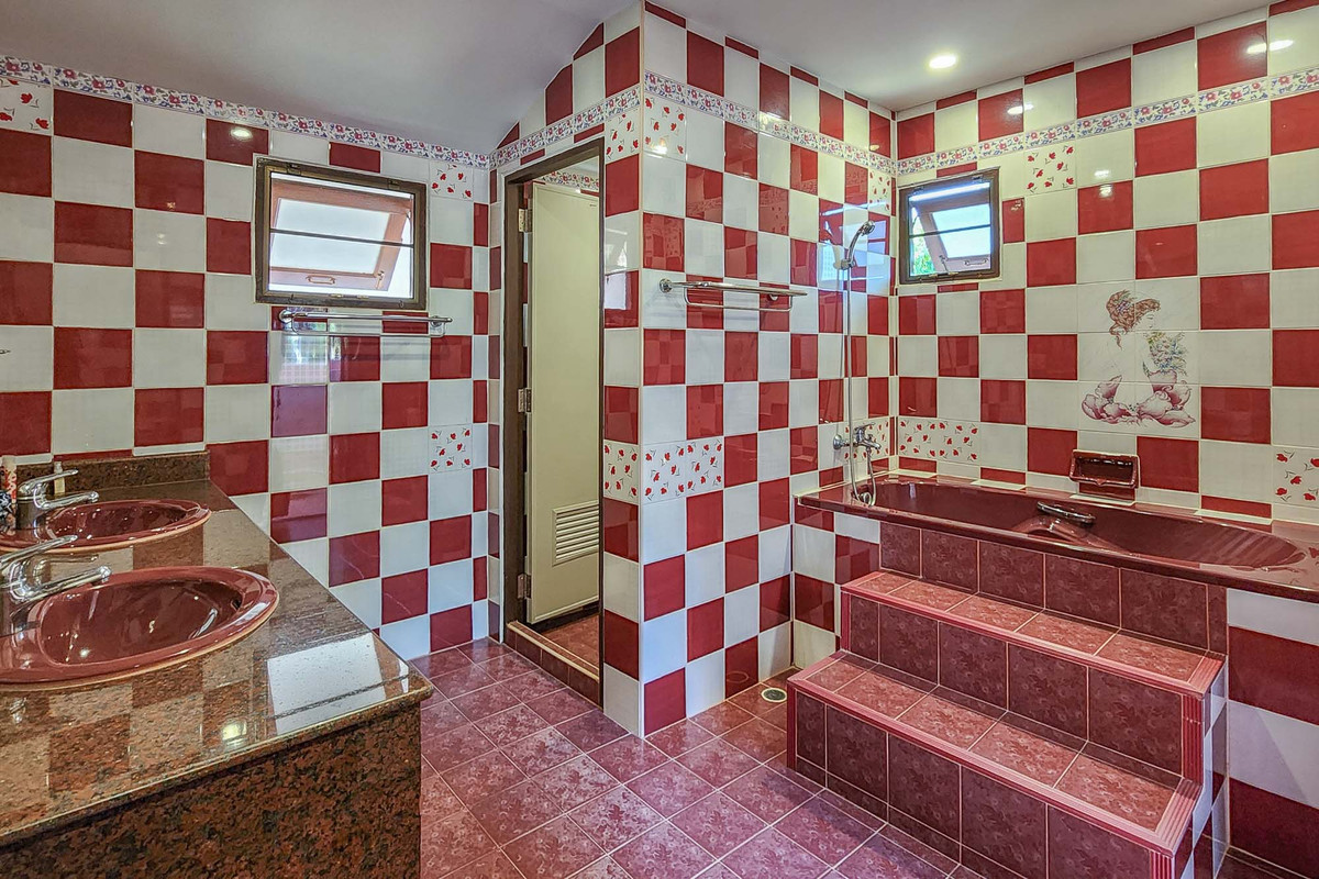 ขายบ้านเชียงใหม่ : บ้านพักส่วนตัววิวภูเขา พร้อมสวนลำไย 84 ต้น ใกล้สนามกอล์ฟ, เชียงใหม่