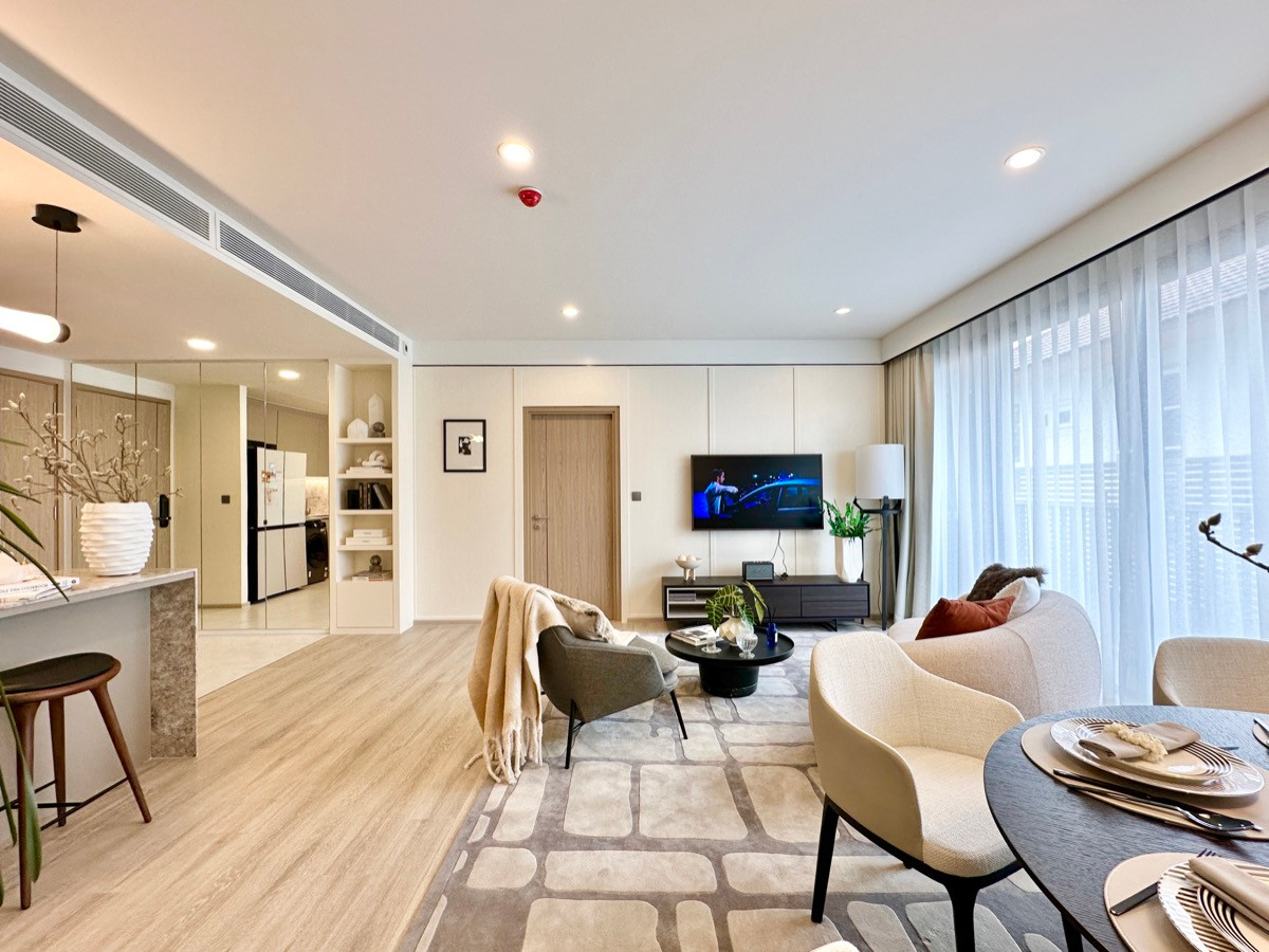 ให้เช่าคอนโดพระราม 9 เพชรบุรีตัดใหม่ RCA : 🚀 [Rent] Pynn Soonvijai - รับสัตว์เลี้ยง 137ตรม. 2นอน3น้ำ1ห้องทำงาน 092-545-6151 (Tim)