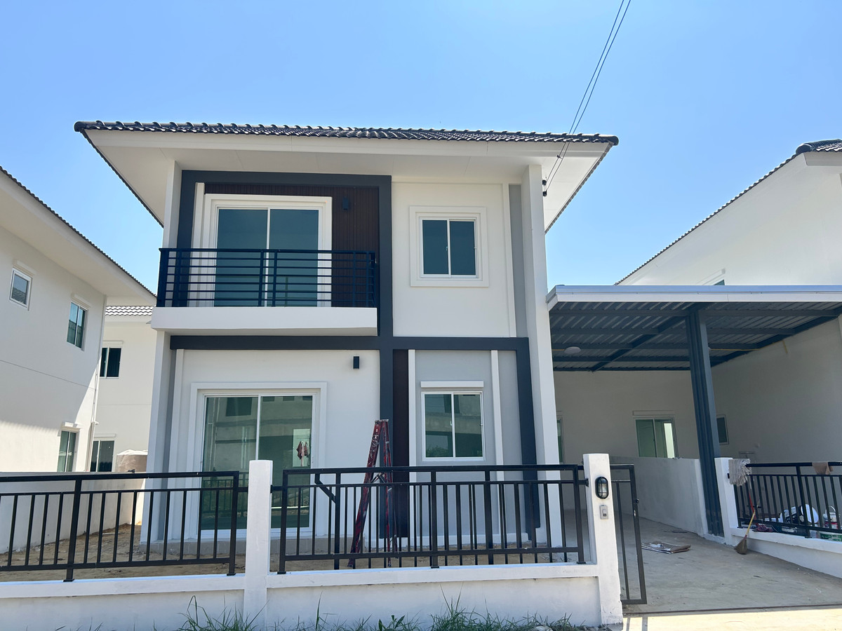 ขายลาดกระบัง สุวรรณภูมิ : บ้านแฝด 4 นอน 2 น้ำ จอด 2 คัน ราคา 3.7 ลบ. 