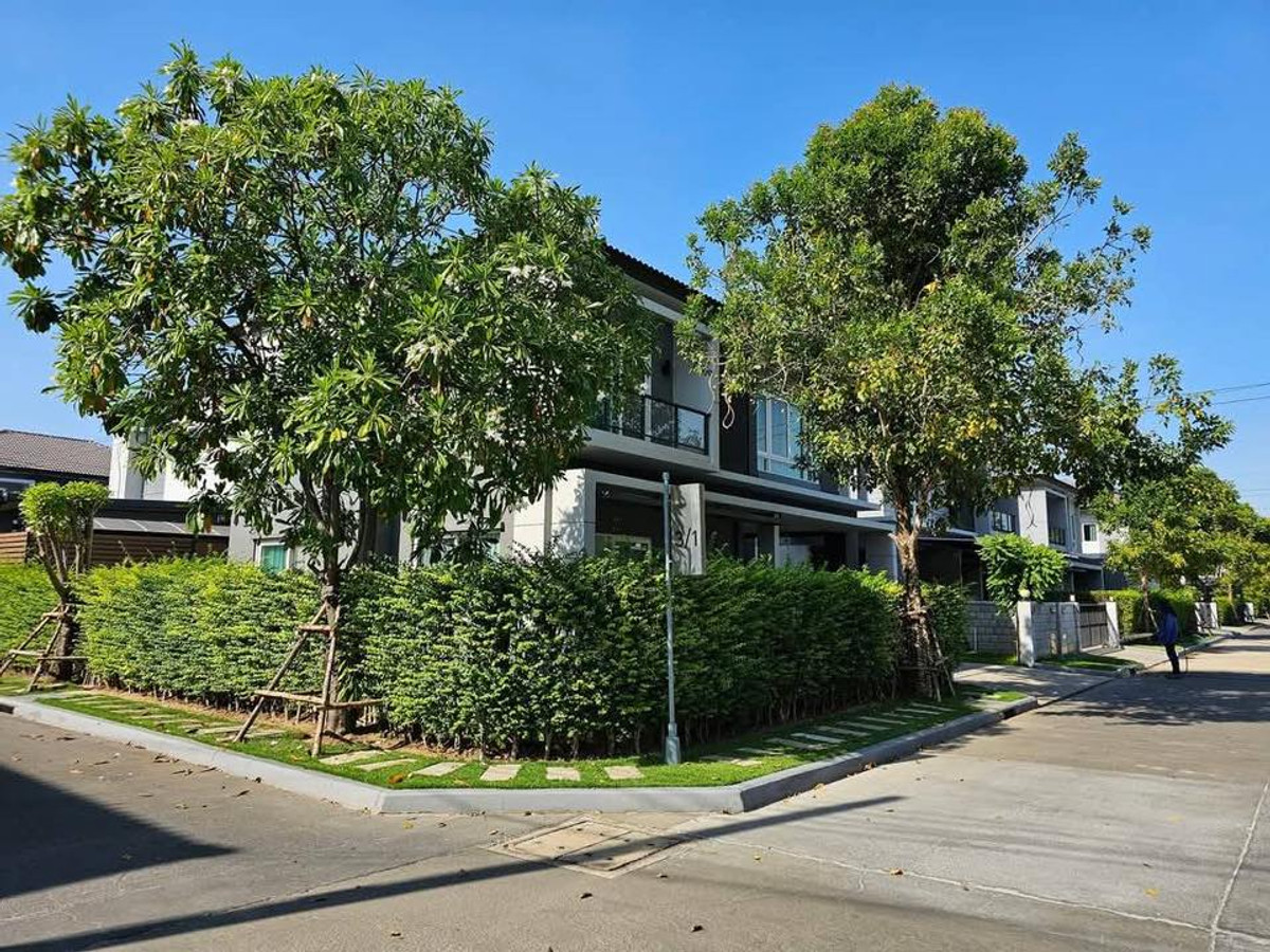 For SaleHouseBangna, Bearing, Lasalle : CS050 ❤️🏠 Cozy detached house for sale, perfect for large families.