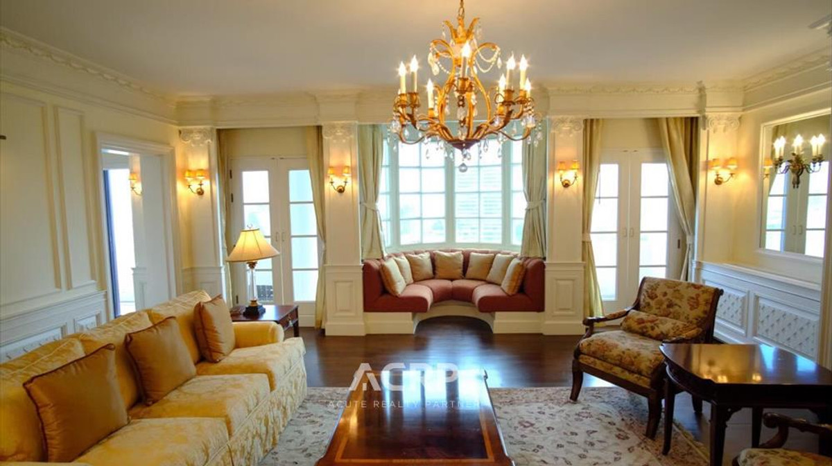 ขายคอนโดสุขุมวิท อโศก ทองหล่อ : ขาย Waterford Condominium ทองหล่อ 5